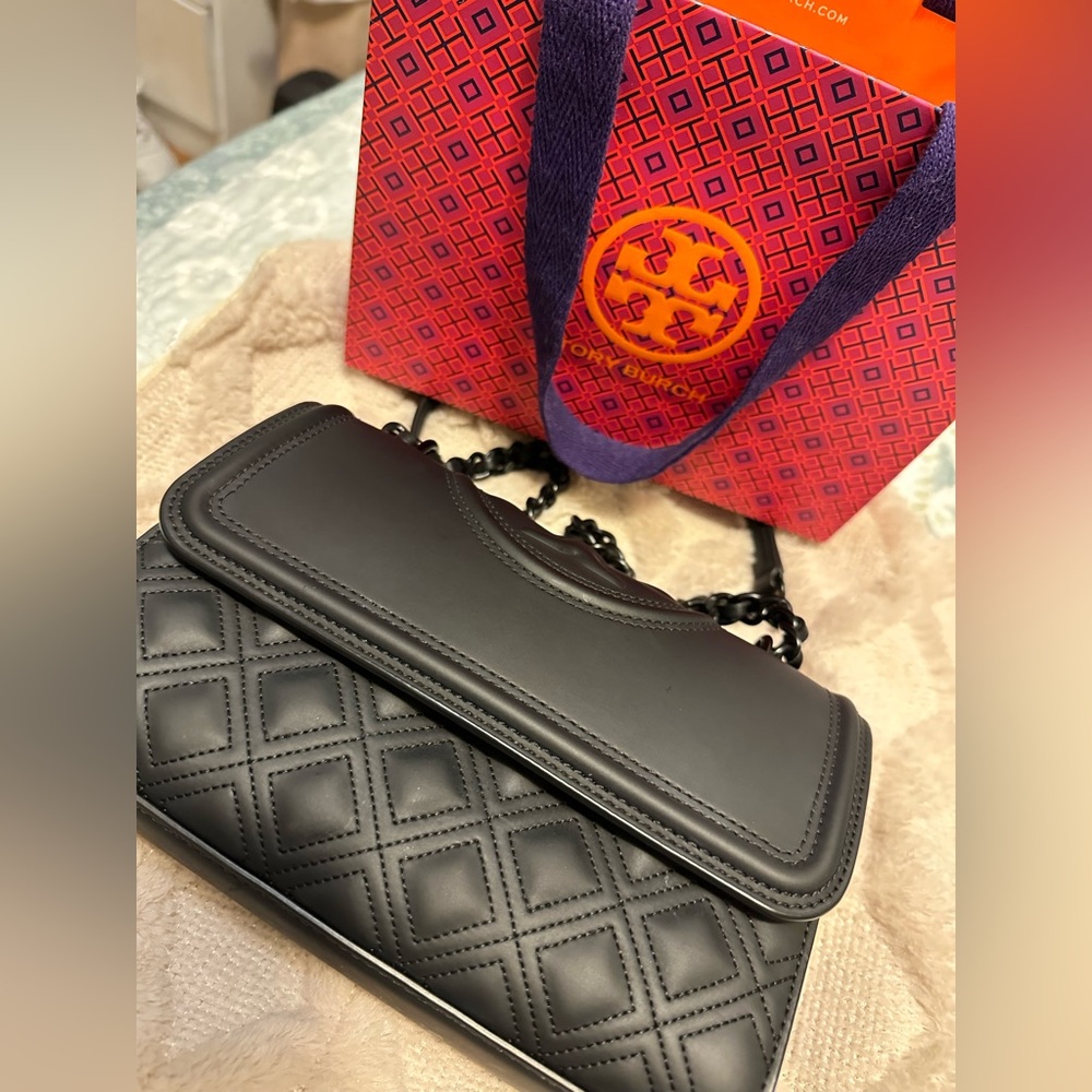 Black Shoulder Bag
